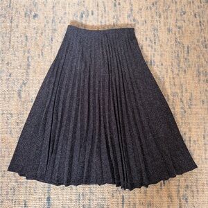Vintage Zara Basic Navy and Grey Pleated Midi Skirt